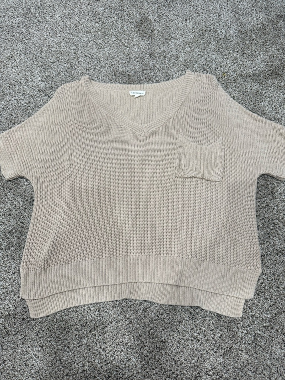 eesome V-Neck Short Sleeve Knit Sweater in Light Beige